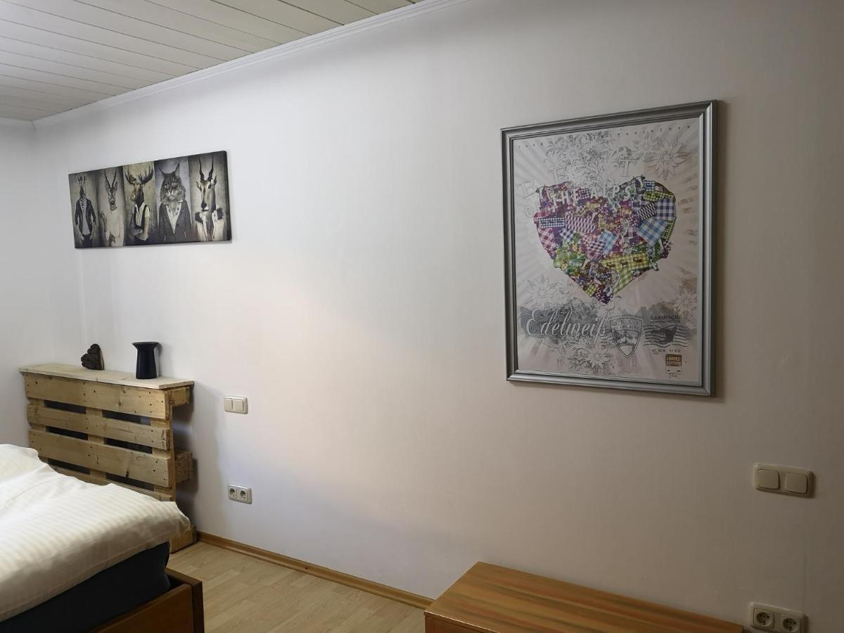 Ferienwohnung Hofheinz Garmisch-Partenkirchen Exterior foto